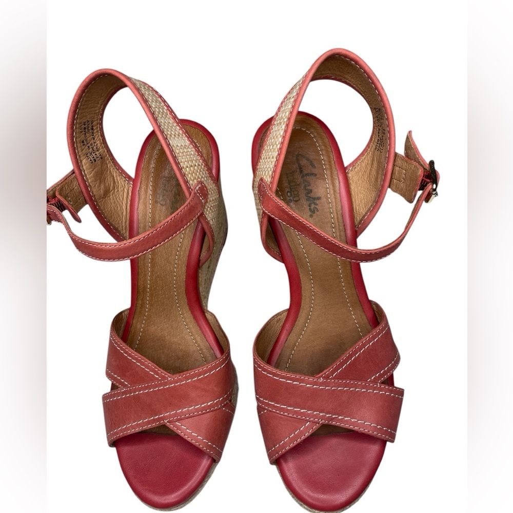 Clarks women’s Amelia Air leather espadrille wedge platform sandals